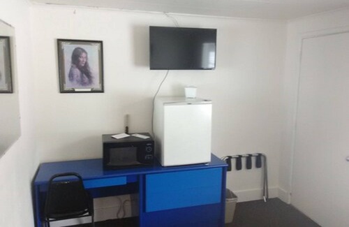 Kellogg Hotel | Trail Motel