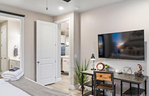 Sienna Hills House | Trailhead at Ladera Resort Dog Friendly!