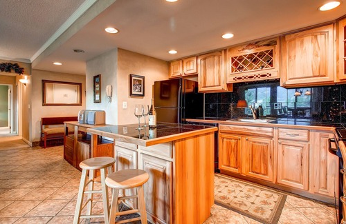 Peak 9 House | Trails End Condominiums by Ski Country Resorts