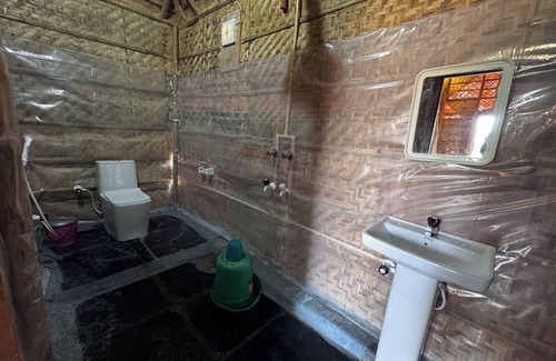 Gangavathi Bed & Breakfast | Tranquil Hampi
