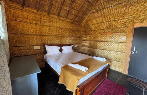 Gangavathi Bed & Breakfast | Tranquil Hampi