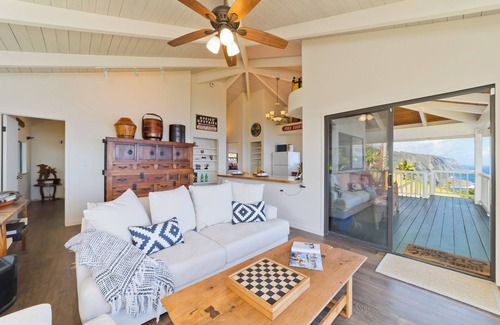Waipio Cottage | Tranquil Ocean View Cottage: Your Idyllic Escape at Waipio Valley, Big Island HI