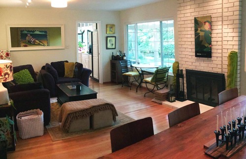 Moraga House | Tranquil private summer home