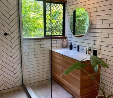 Kuranda Apartment | Tranquil Rainforest Studio Kuranda