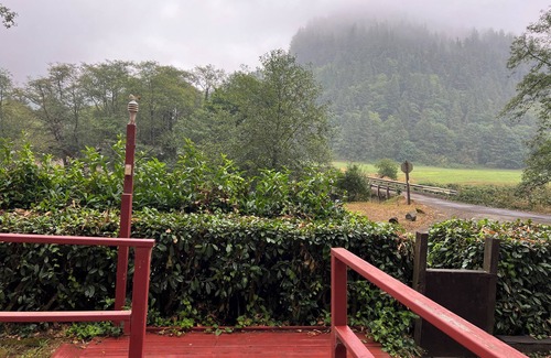 Tillamook House | Tranquil Riverfront Retreat Near Tillamook's Bestn