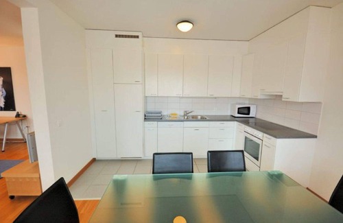 Werd Apartment | Tranquil Seafront Escape