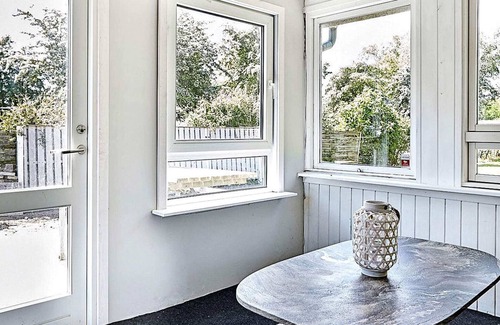 Store Fuglede House | Tranquil Seaside Haven-By Traum