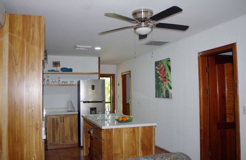 Tambor House | Tranquil Villa w/private Pool - 5 min walk to beach