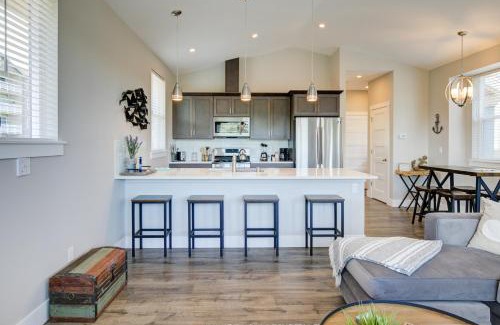 Ocean Shores House | Tranquility Base Cottage
