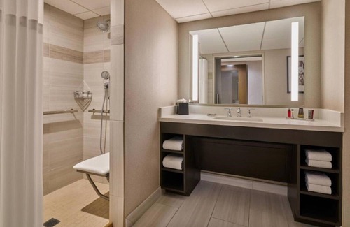 Hampden South House | Transform your Travel at Denver Marriott Tech Center