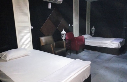 Banting Hotel | Transit Room KLIA - Residence Villa