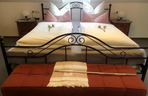 Haigerloch Apartment | Traumhafte Wohnung für 6-7 Personen - riesige Dachterrasse