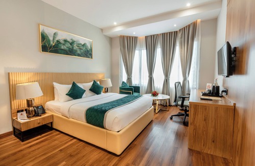 Kochi Hotel | Travancore Court