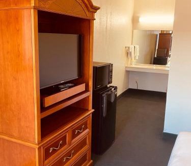 Scottsboro Hotel | Traveler's Place Inn & Suites