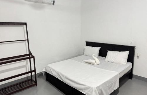 Pottuvil Division 2 Cabin | TravelLodge Eco