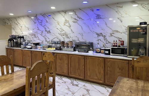 Truth or Consequences Hotel | Travelodge by Wyndham Truth or Consequences