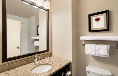Weyburn Hotel | Travelodge by Wyndham Weyburn