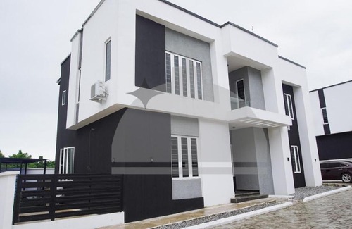 Ibadan Apartment | Travooler La Maison
