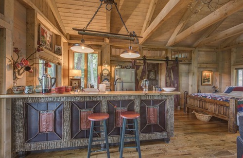 Jefferson House | TREE HOUSE on Little Peak Creek Farm!