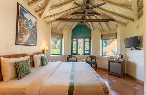Sidhpur Resort | Tree of Life Birdsong Chalets