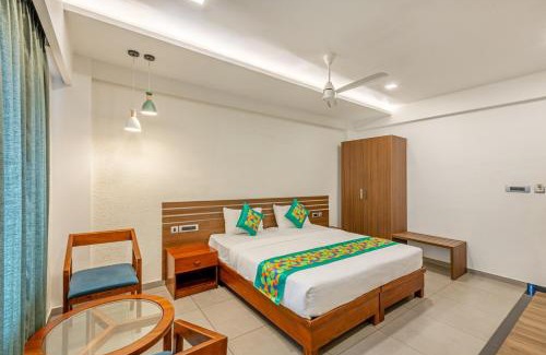 Thampanoor Hotel | Treebo De Cloud 9 Regency