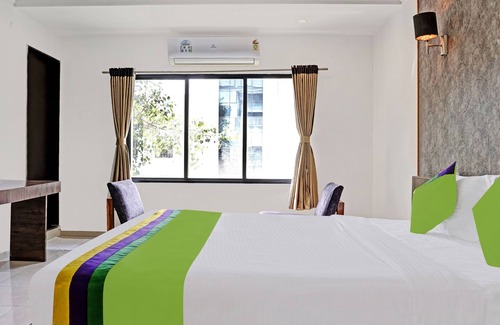 Cidco Hotel | Treebo Varsha Palace