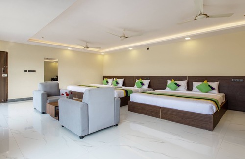 Chikkamagaluru Hotel | Treebo Jaguar Comforts, 3 Kms From Mahatma Gandhi Park
