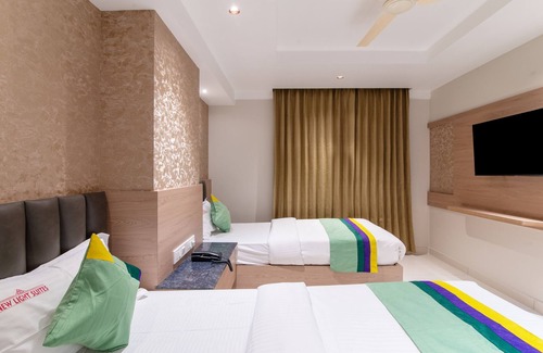 Mahadevapura Hotel | Treebo Premium New Light Suites