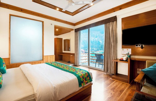 New Manali Hotel | Treebo Premium Sattva With Mountain View