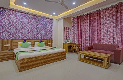 Noida Hotel | Treebo Primeone