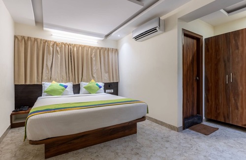 Narasapura Hotel | Treebo Sai Fortune Gateway