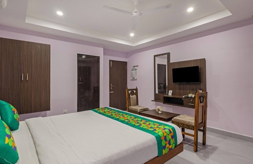 Kalapettai Hotel | Treebo Sri vi ka Residency