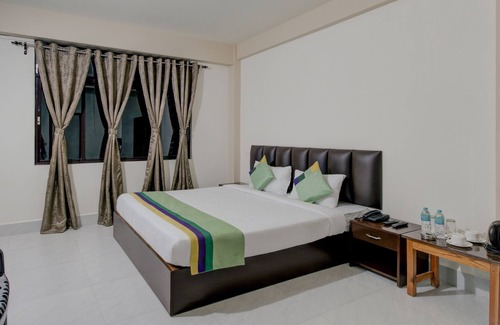 Shillong Hotel | Treebo Staying Center