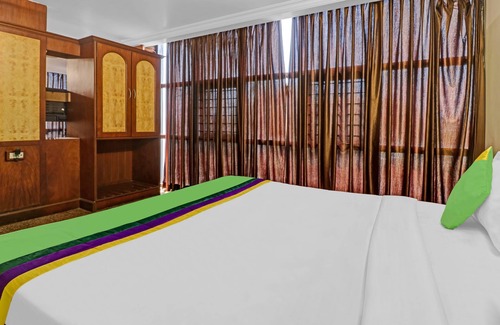Belagavi Hotel | Treebo Surya Yatri Niwas