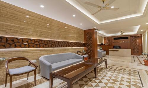 Hassan Hotel | Treebo Suvarna Comforts