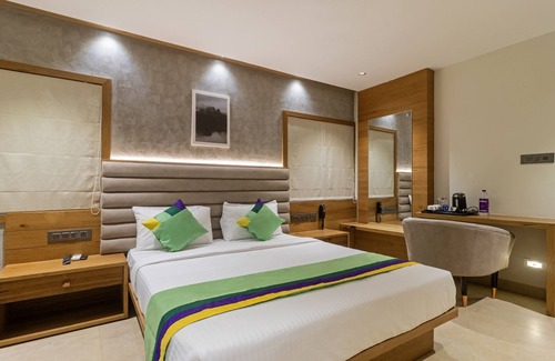 Majestic Hotel | Treebo Tiba