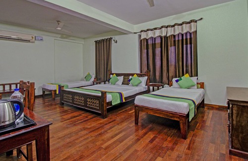Vidhyadhar Nagar Hotel | Treebo Trend Heritage Utsav Vilas Near Railway Station