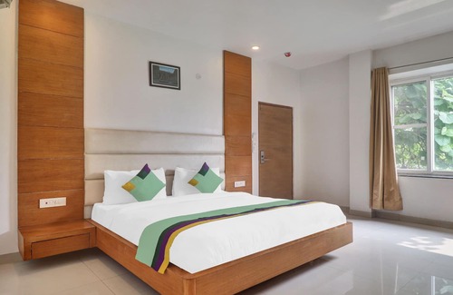 Amritsar Hotel | Treebo Trend Kavish Boutique Villa