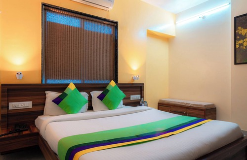 Pune Hotel | Treebo Trend The White Castle