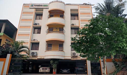 Sualkuchi Hotel | Treebo Umal Homestay Ganeshguri