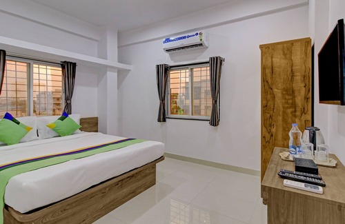 Kharadi Hotel | Treebo White House