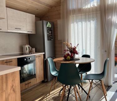 Klavdiyevo-Tarasove House | Treeskit House