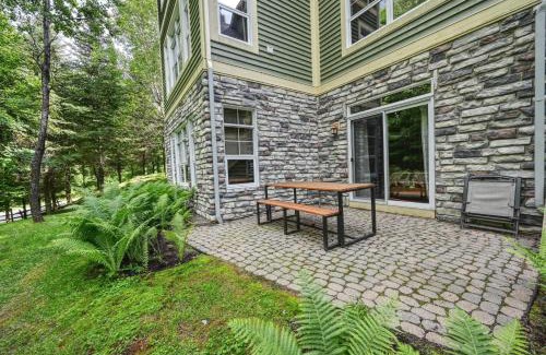Tremblant-Les-Eaux Apartment | Tremblant Les Eaux by Rendez-Vous Mont-Tremblant