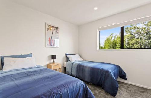 Mount Albert House | Trendy 2 Bed Accommodation