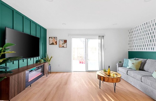 South Lamar House | Trendy 3 Bedroom Oasis in Central Austin