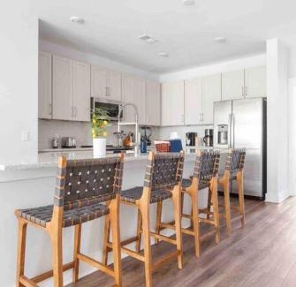 North Charleston House | Trendy Park Circle Townhome