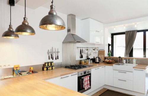 Dansaert Apartment | Trendy Sainte Catherine Appartment