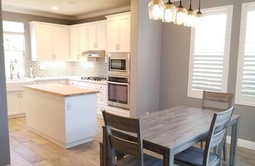 Ladera Ranch House | Trendy Serenity - Cozy Farmhouse Vibe