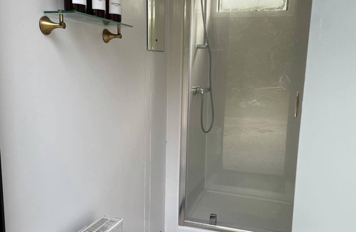 St Austell Apartment | Trethowels Grey Hidden hut