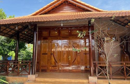 Ho Tram Hotel | Triệu Vy Homestay